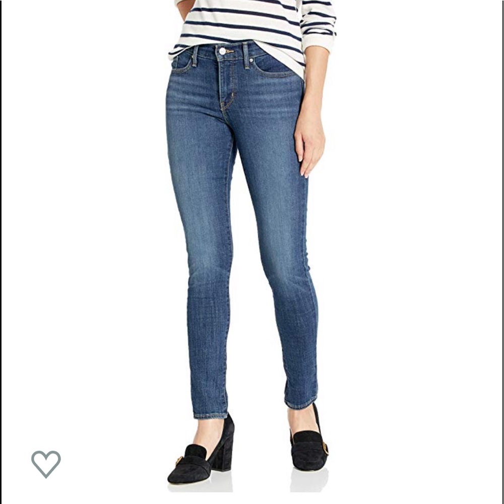 Levis